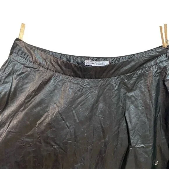 Sans Souci Star Studded Black Metal Vegan Leather Skirt Size L - Picture 5 of 12